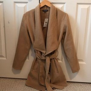 FASHIONNOVA: MANHATTAN COAT.